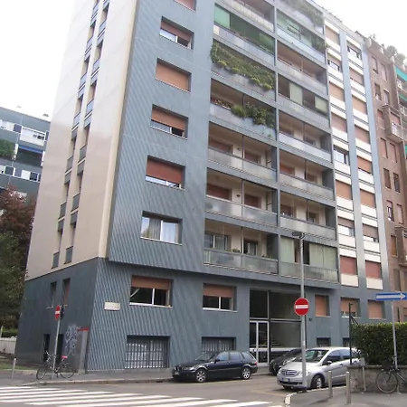 Apartmán Luminous Stylish Quiet 150m2, Tre Torri Milán