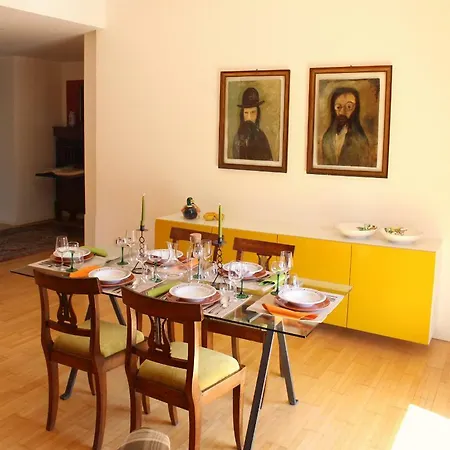 Apartmán Luminous Stylish Quiet 150m2, Tre Torri *