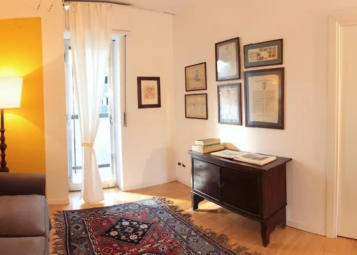 Luminous Stylish Quiet 150m2, Tre Torri Apartament